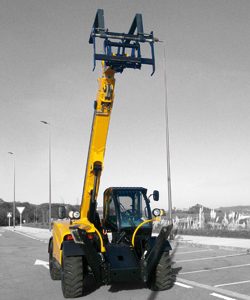 Inchiriere incarcator telescopic telehandler fix 14 metri