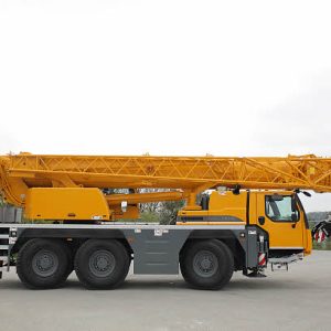 Inchiriere macara de 60 tone