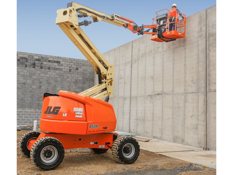 Inchiriere nacela articulata diesel 14 metri